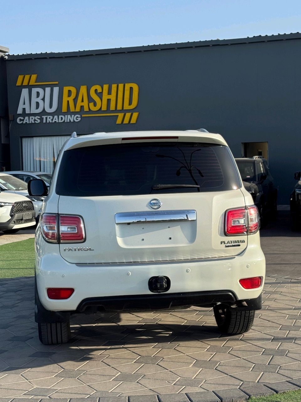 Nissan Patrol - Image 4