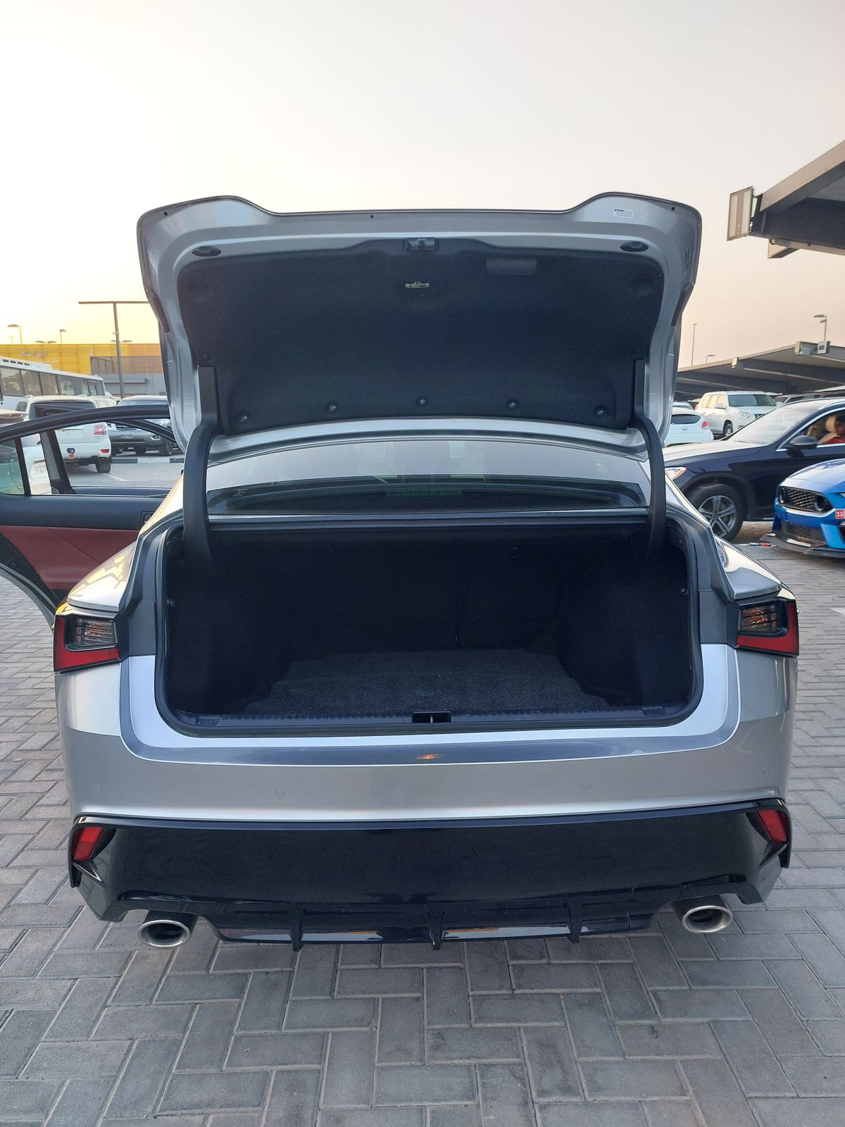 Lexus IS-F - Image 11