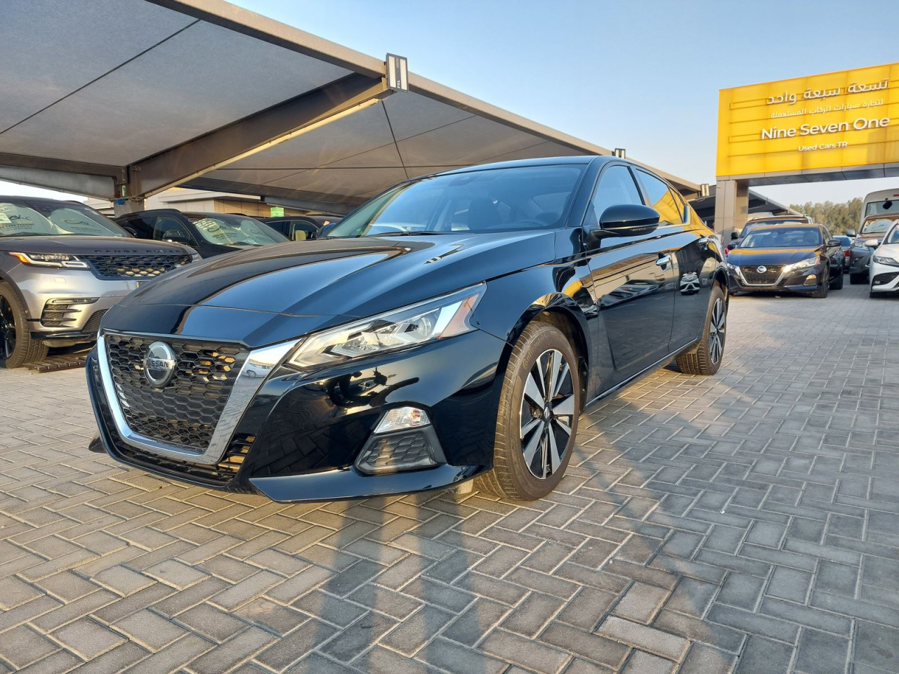 Nissan Altima - Image 5