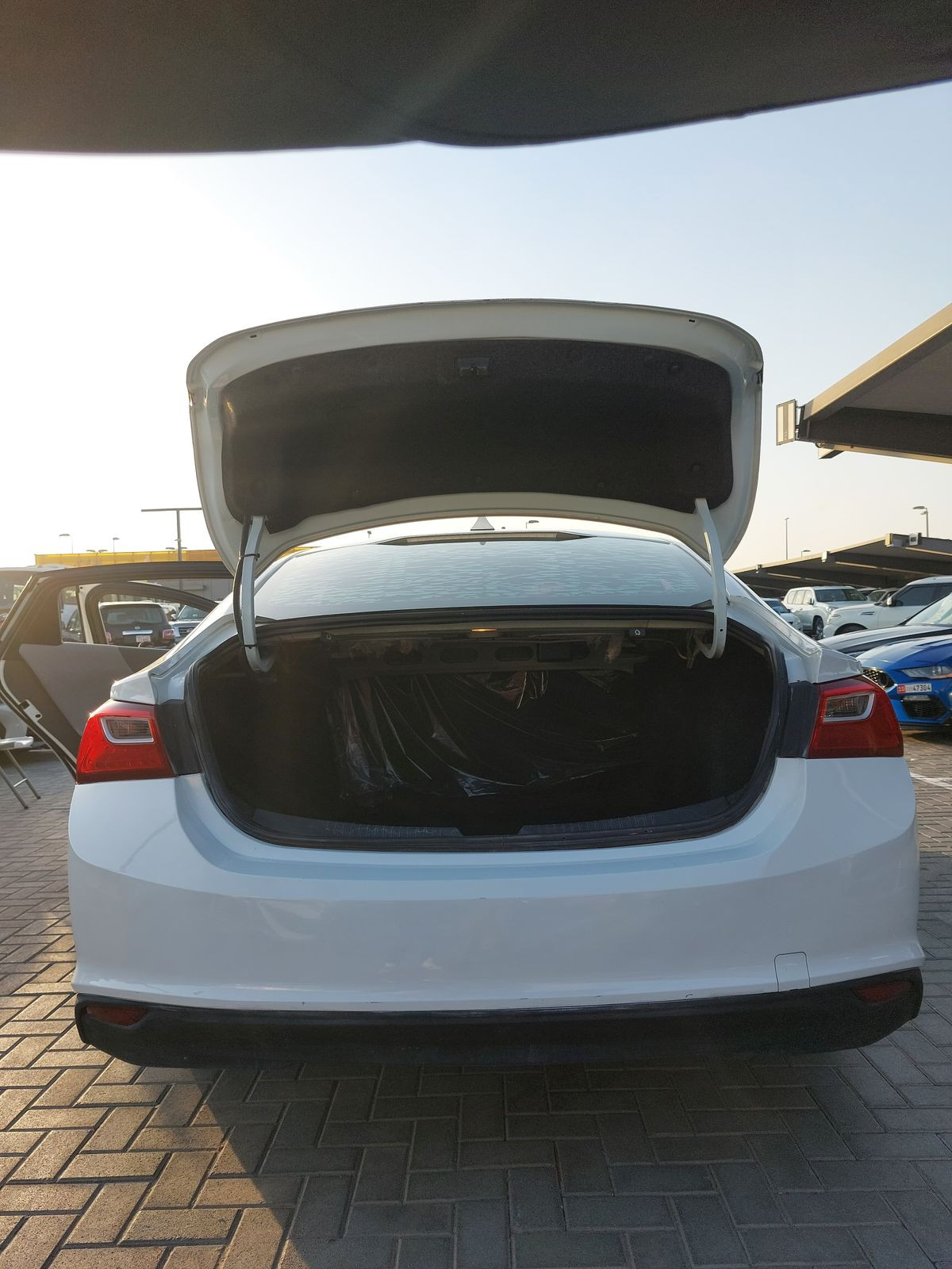 Chevrolet Malibu - Image 8