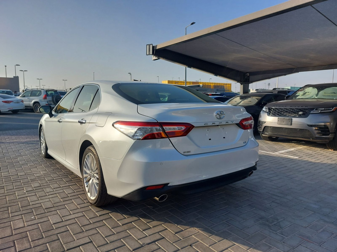 Toyota Camry - Image 4