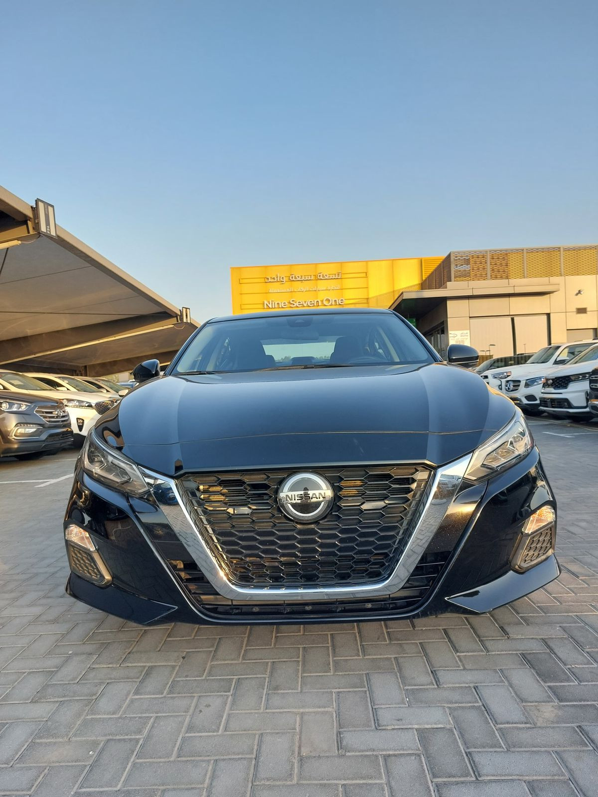 Nissan Altima - Image 3