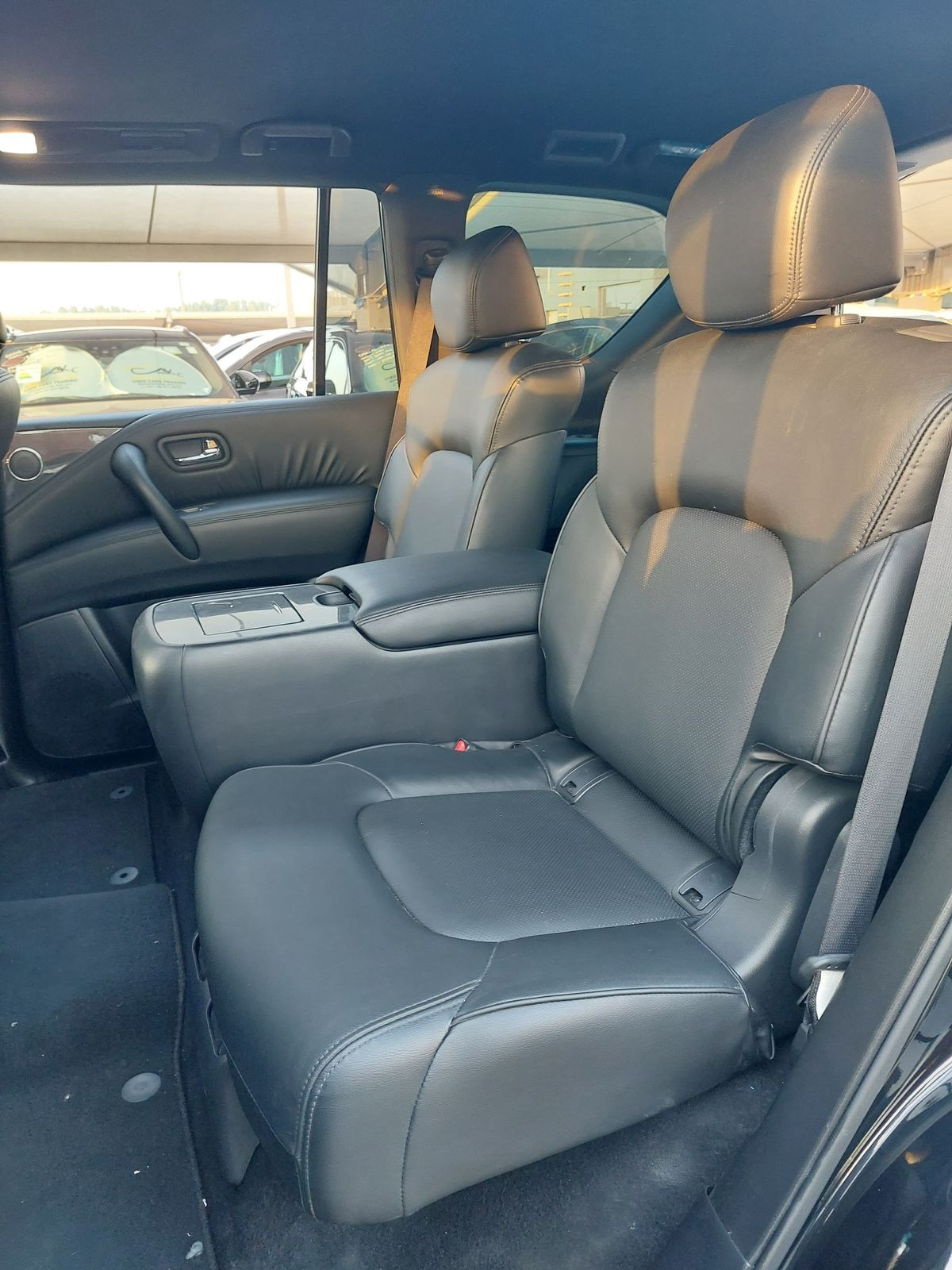 Nissan Armada - Image 9
