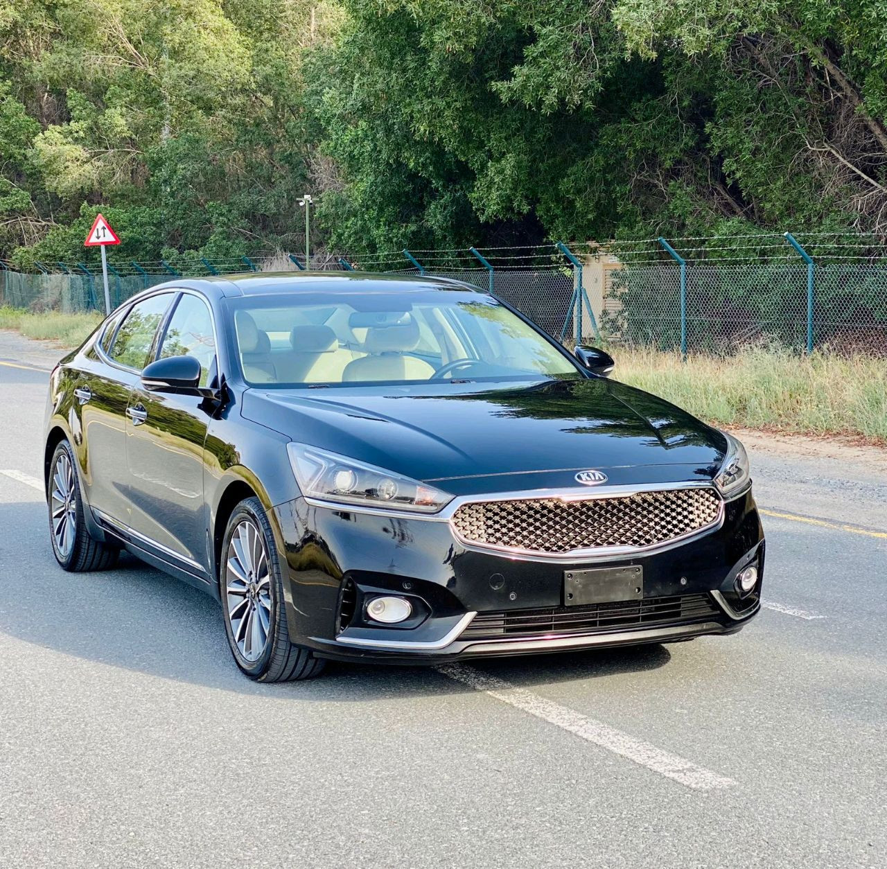 KIA Cadenza - Image 4