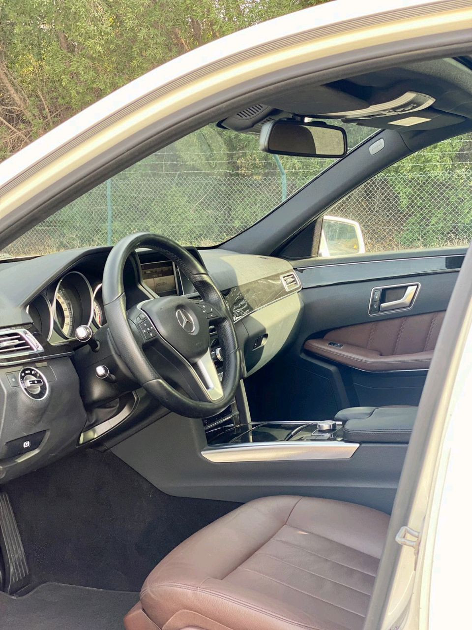 Mercedes Benz E-Class - Image 3