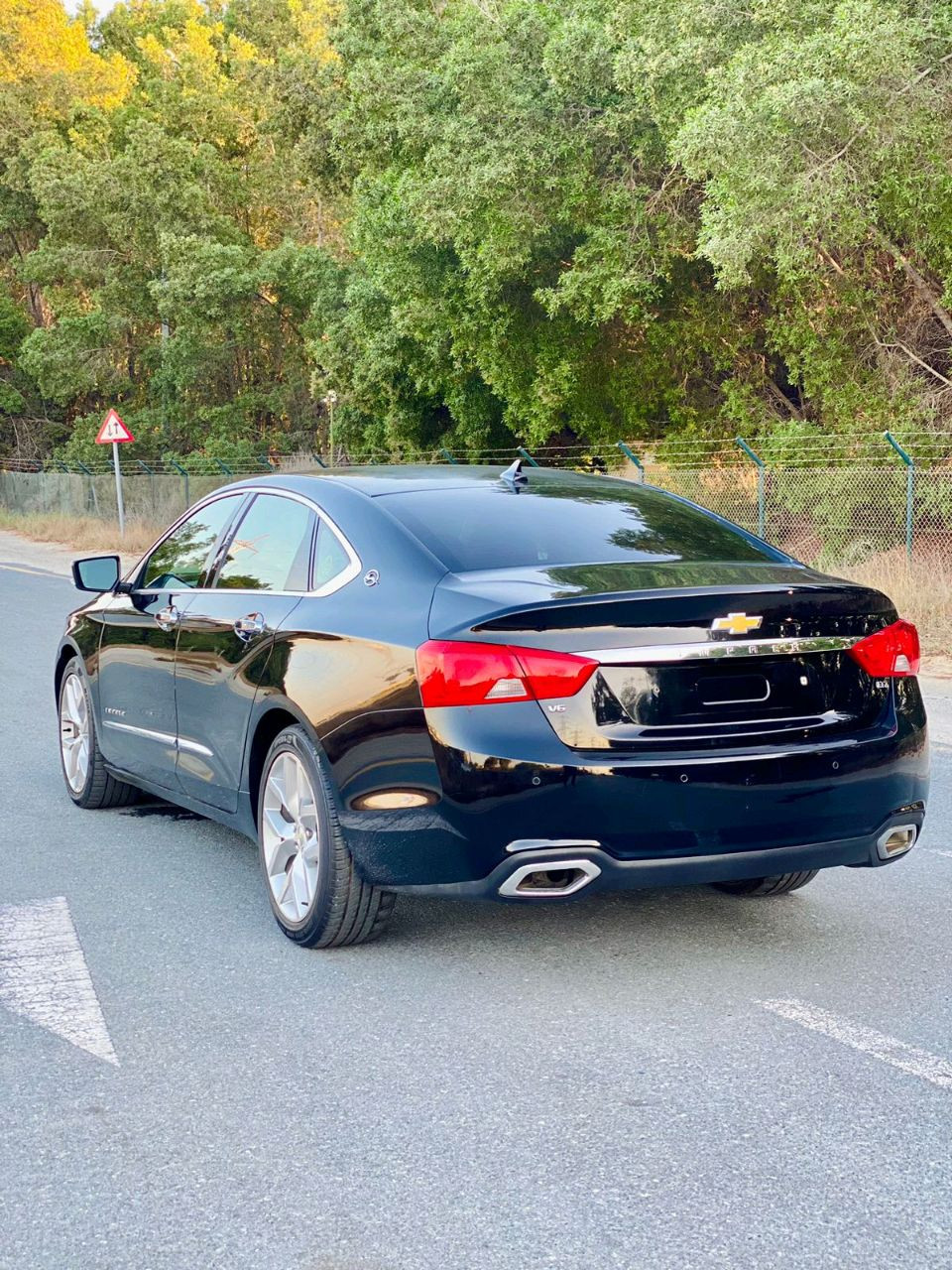 Chevrolet Impala - Image 8