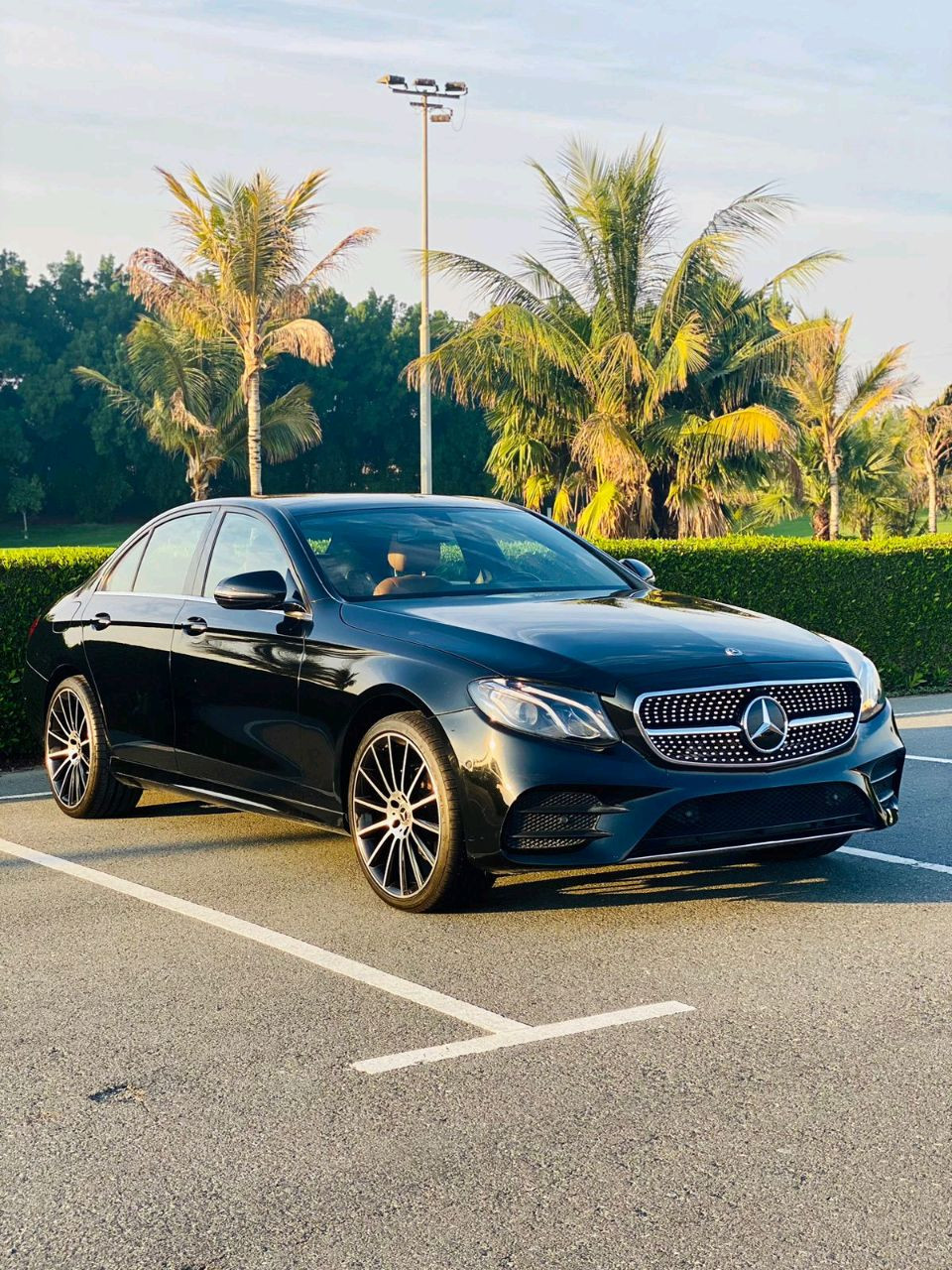 Mercedes Benz E-Class - Image 3