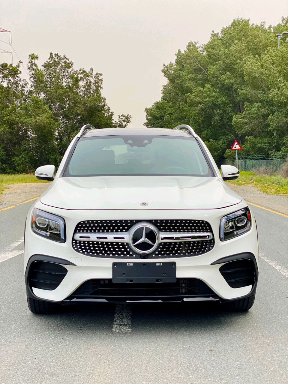 Mercedes Benz GLB - Image 4