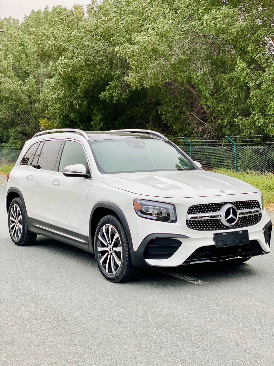 Mercedes Benz GLB - Image 10