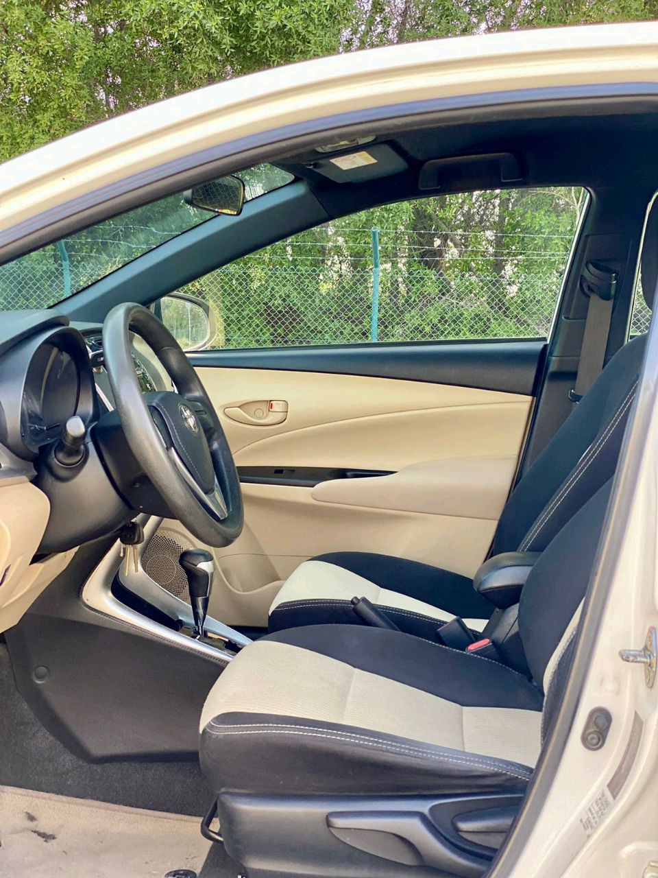 Toyota Yaris - Image 5
