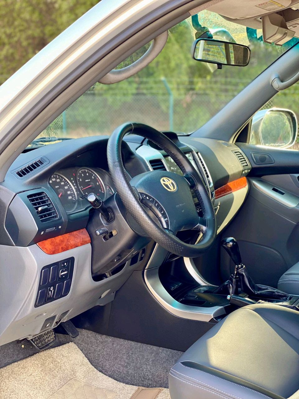 Toyota Prado - Image 4