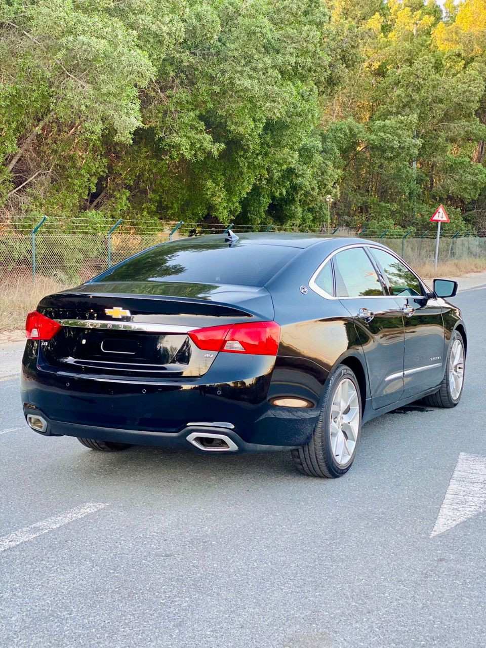 Chevrolet Impala - Image 9
