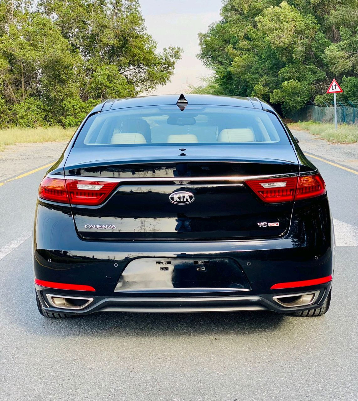 KIA Cadenza - Image 12