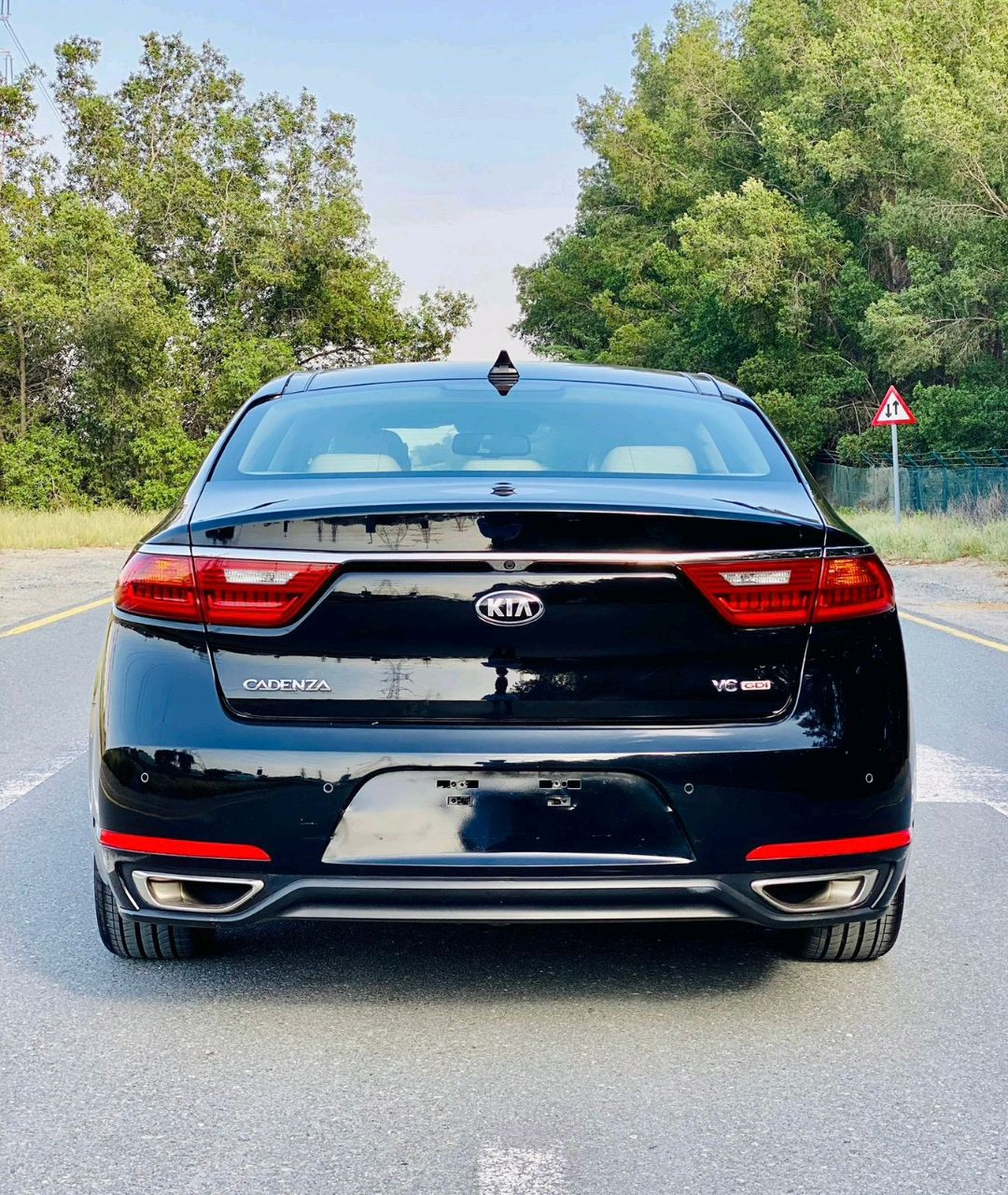 KIA Cadenza - Image 10