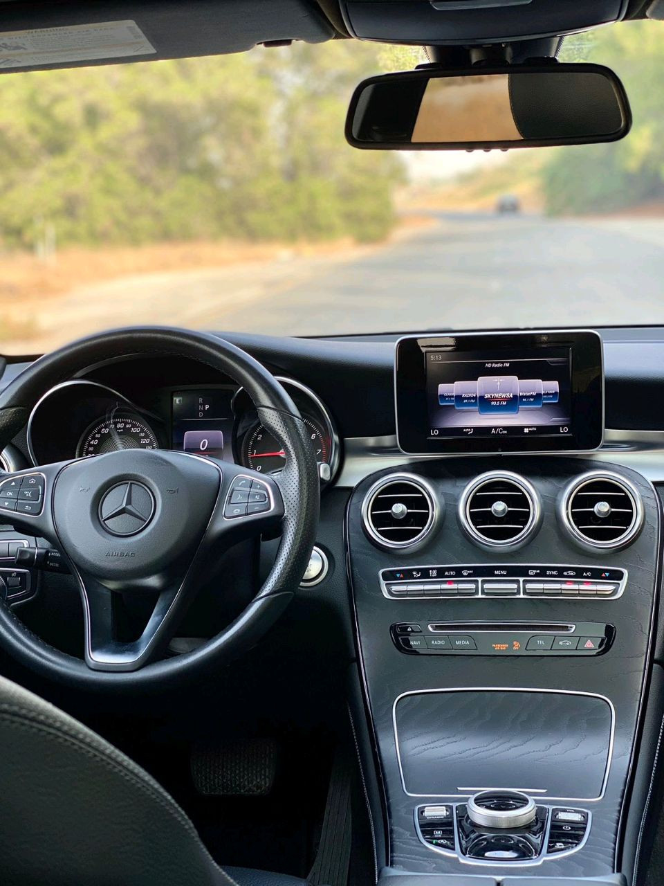 Mercedes Benz GLC - Image 3