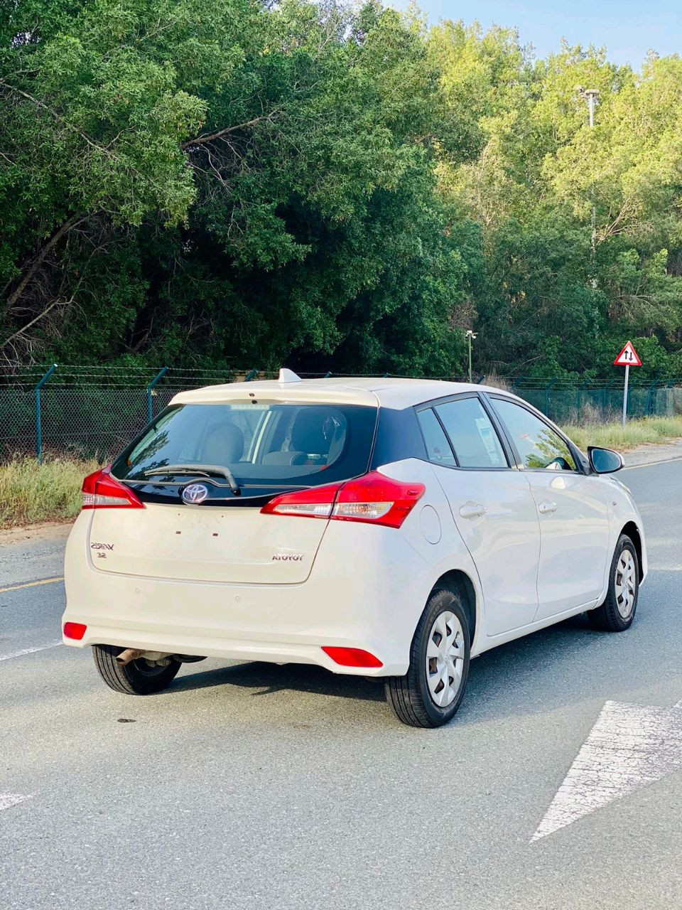 Toyota Yaris - Image 11