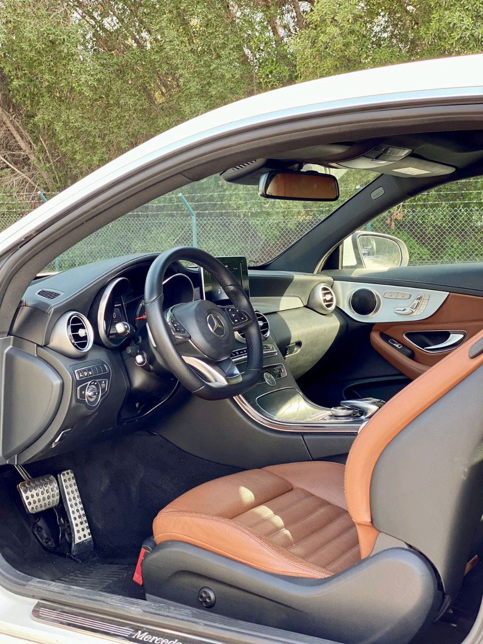 Mercedes Benz C-Class - Image 4