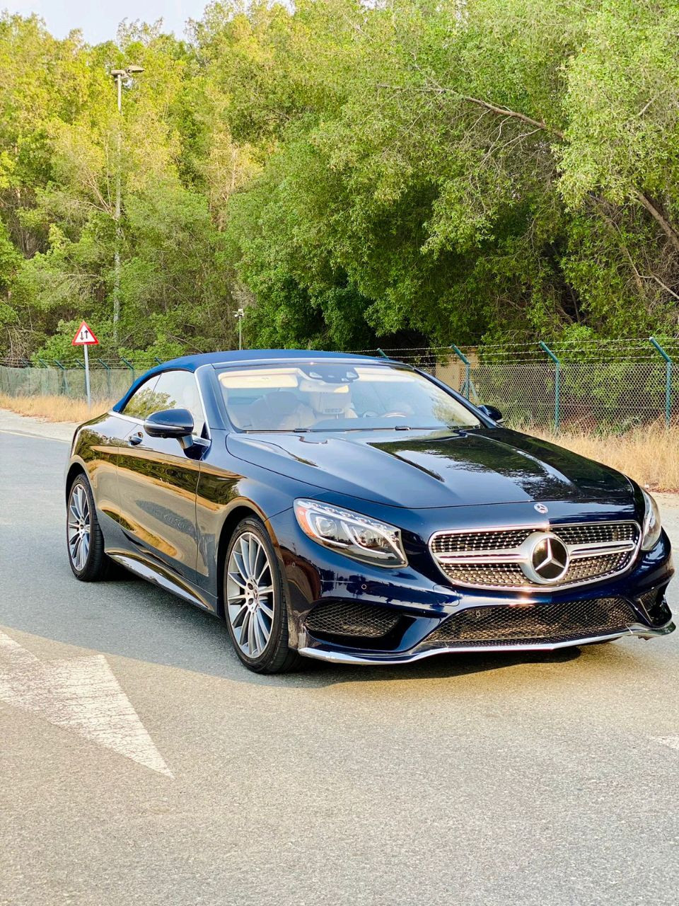 Mercedes Benz S-Class - Image 9