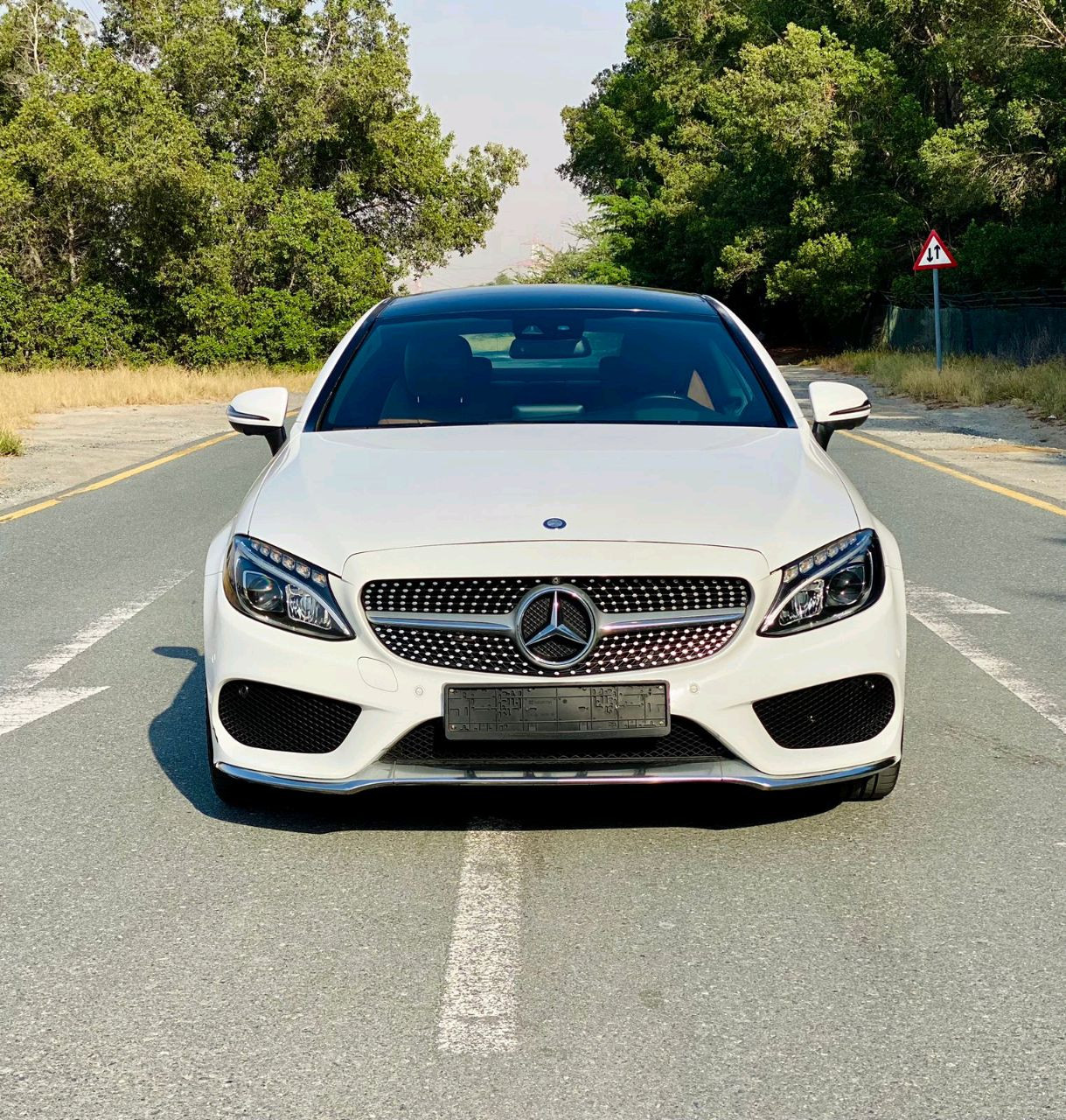 Mercedes Benz C-Class - Image 11