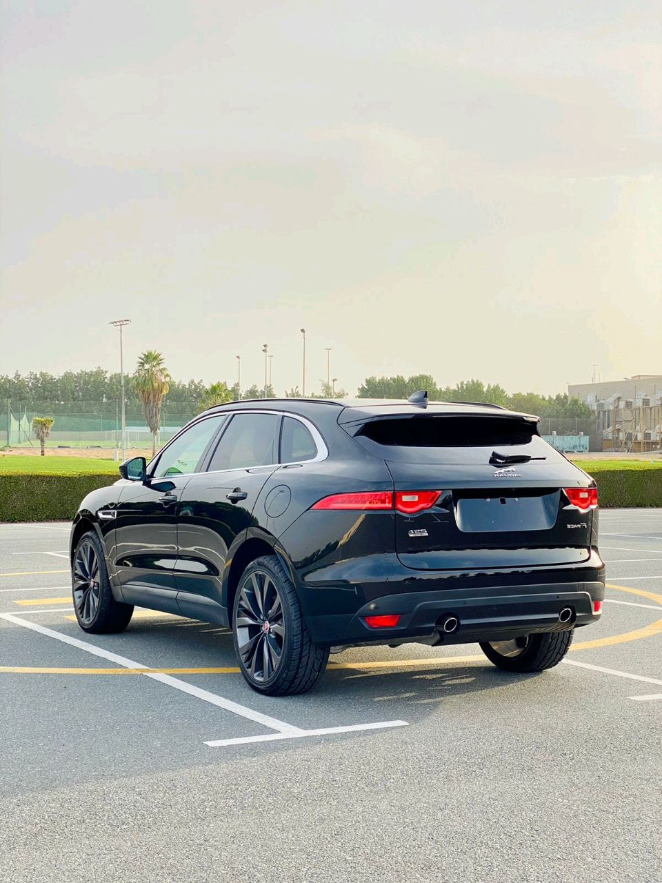 Jaguar F‑PACE - Image 12