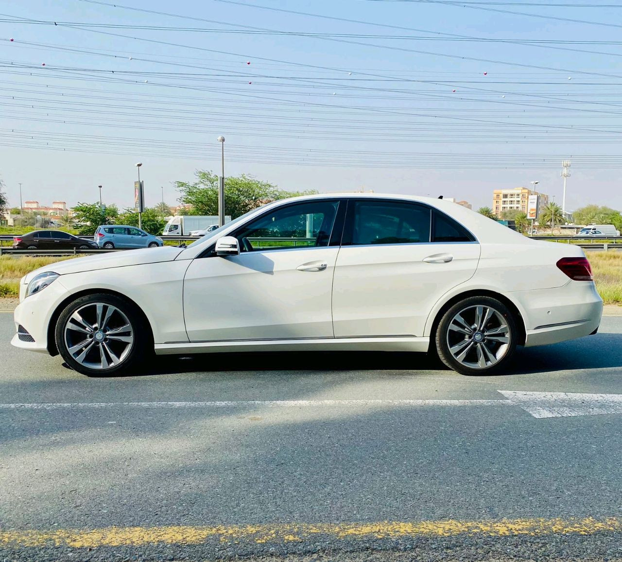 Mercedes Benz E-Class - Image 9