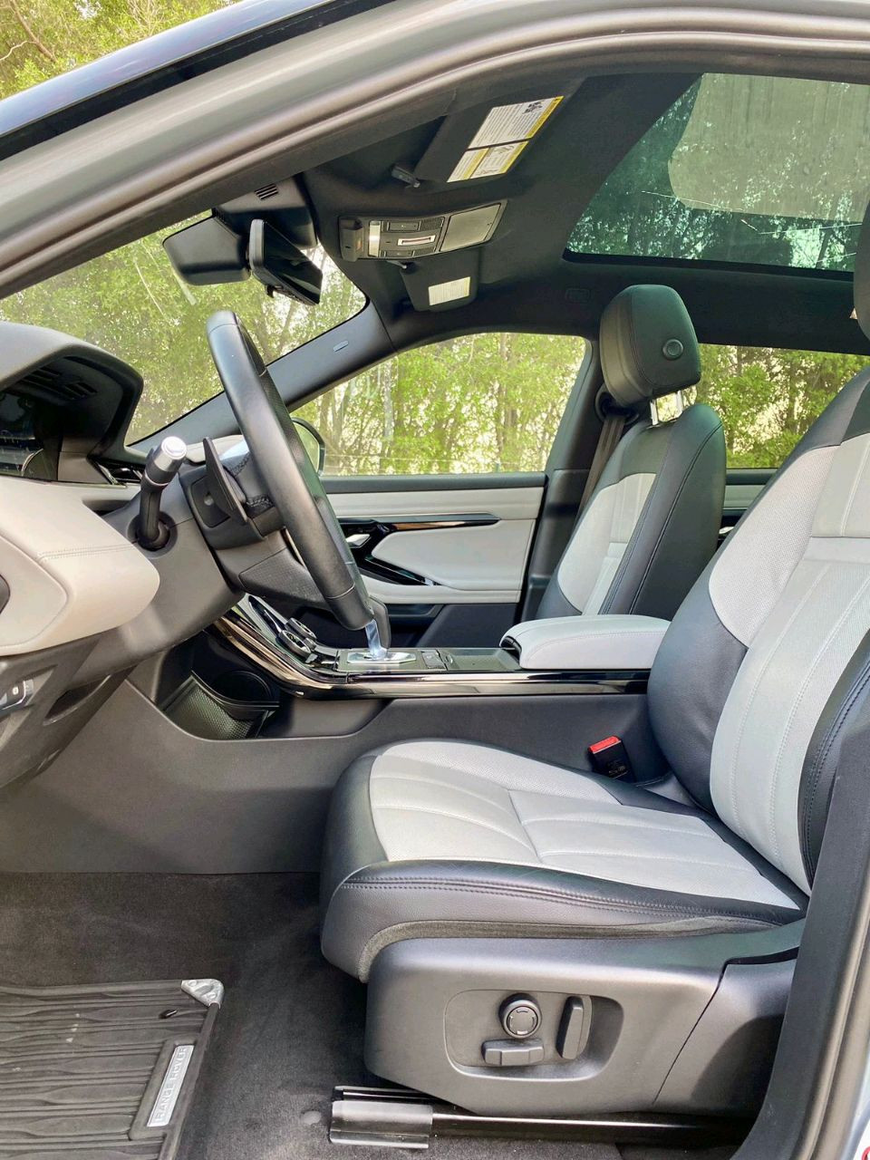 Range Rover Evoque - Image 10