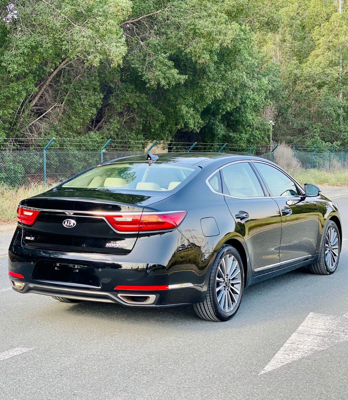 KIA Cadenza - Image 11