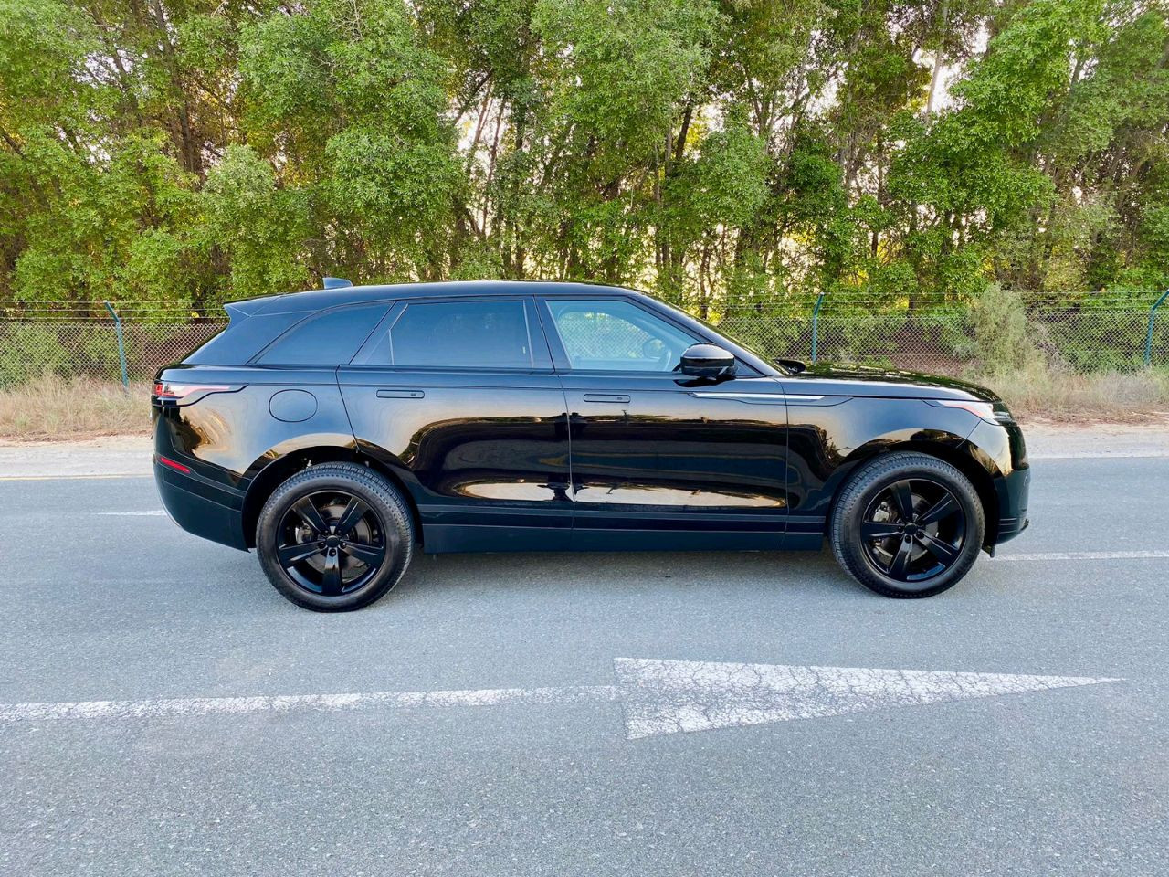 Range Rover VELAR - Image 8