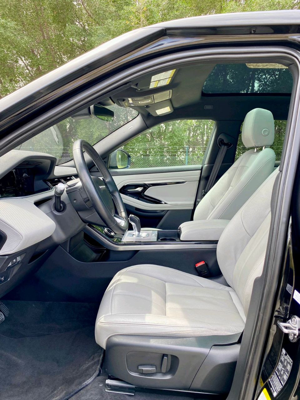 Range Rover Evoque - Image 4