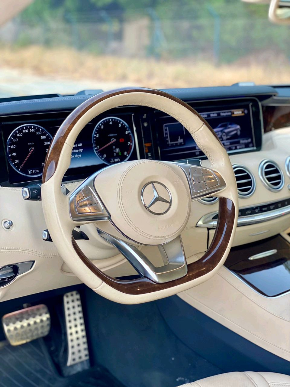 Mercedes Benz S-Class - Image 10