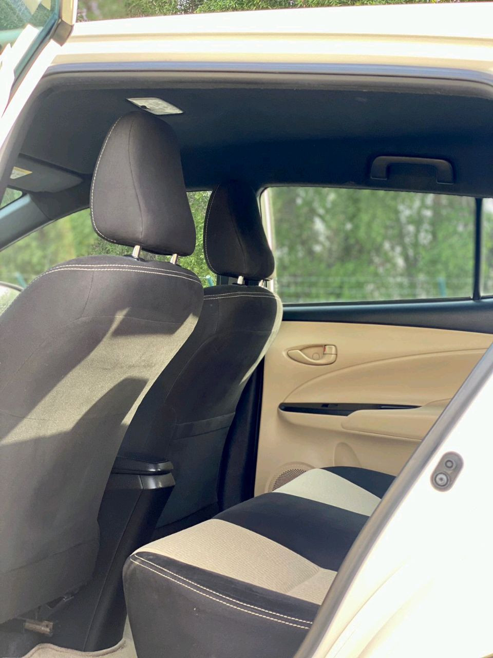 Toyota Yaris - Image 6