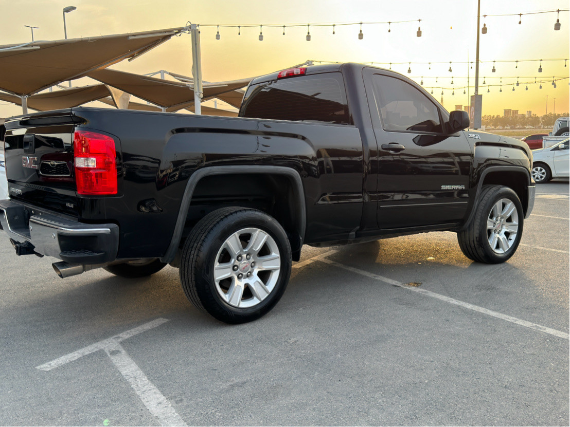 GMC Sierra - Image 6