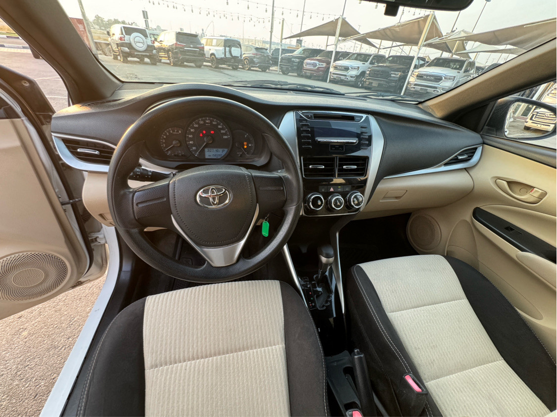 Toyota Yaris - Image 3