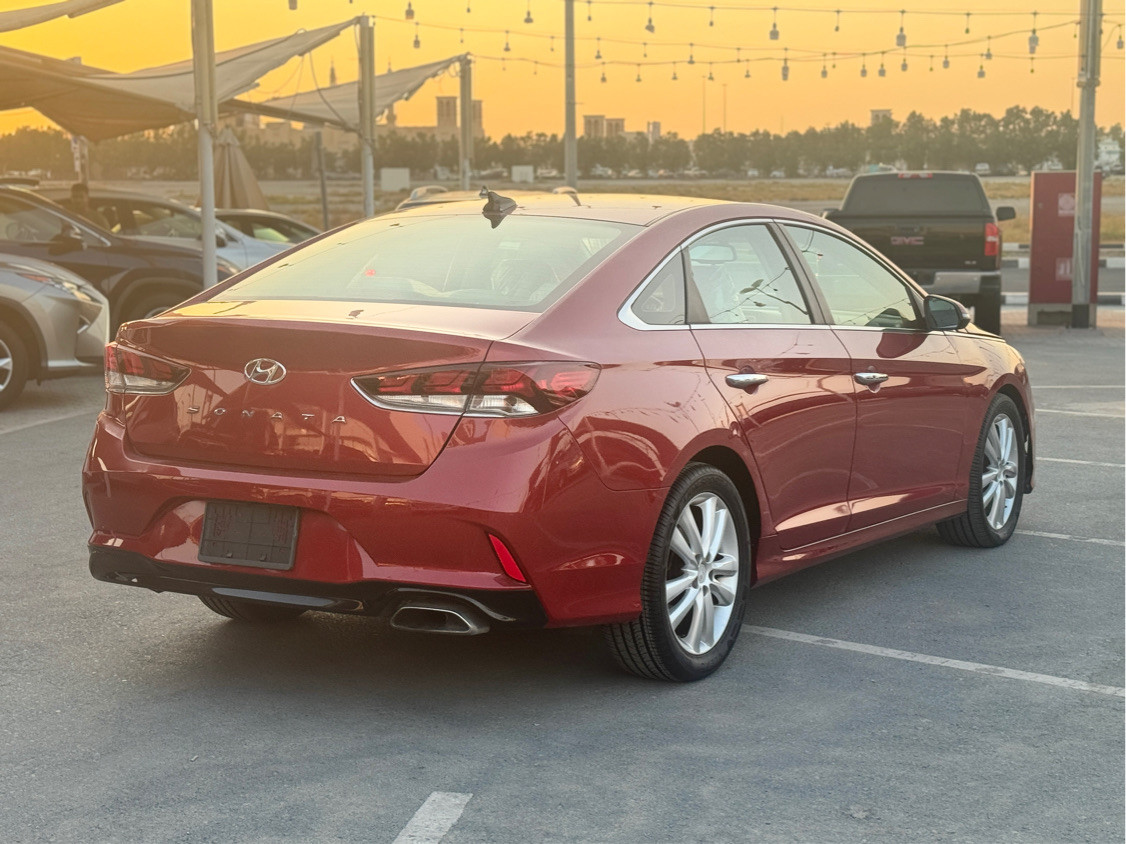 Hyundai Sonata - Image 8