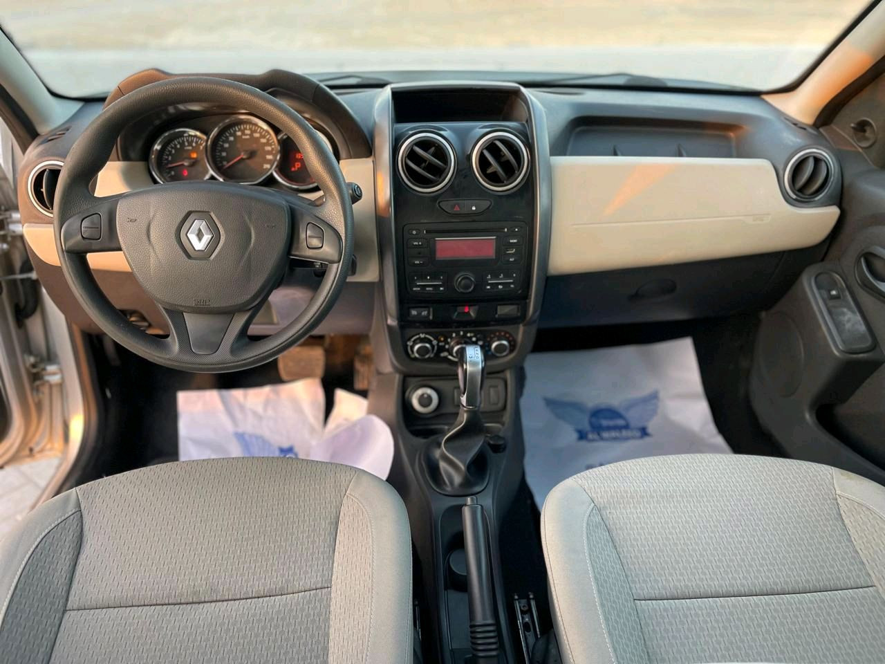Renault Duster - Image 5