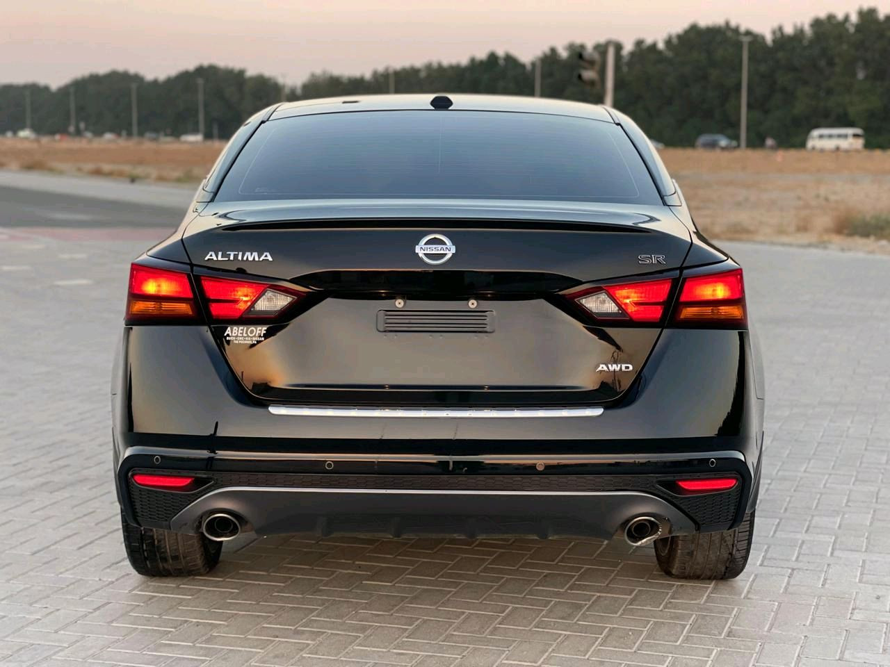 Nissan Altima - Image 5