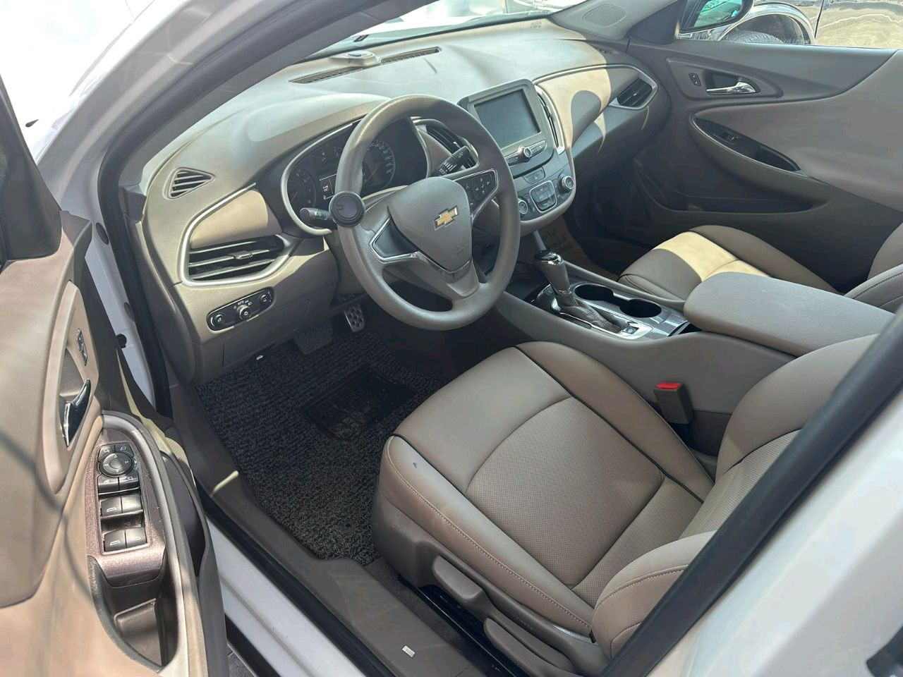 Chevrolet Malibu - Image 7