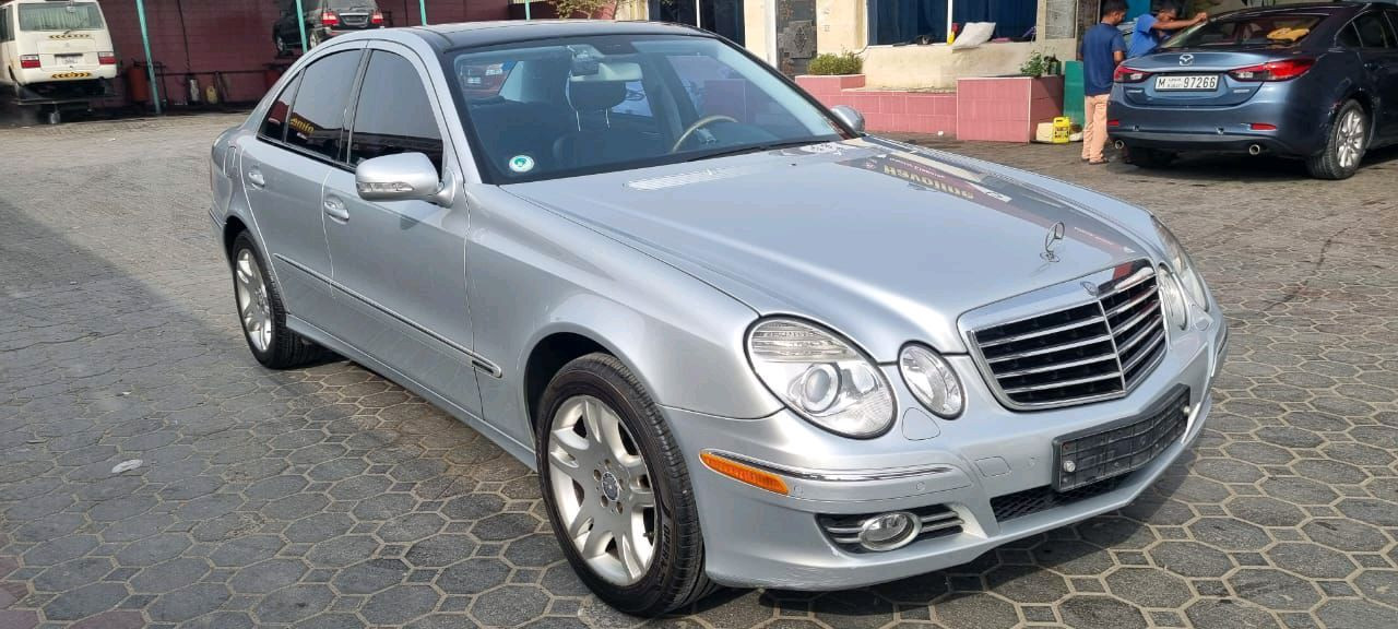 Mercedes Benz E-Class - Image 5
