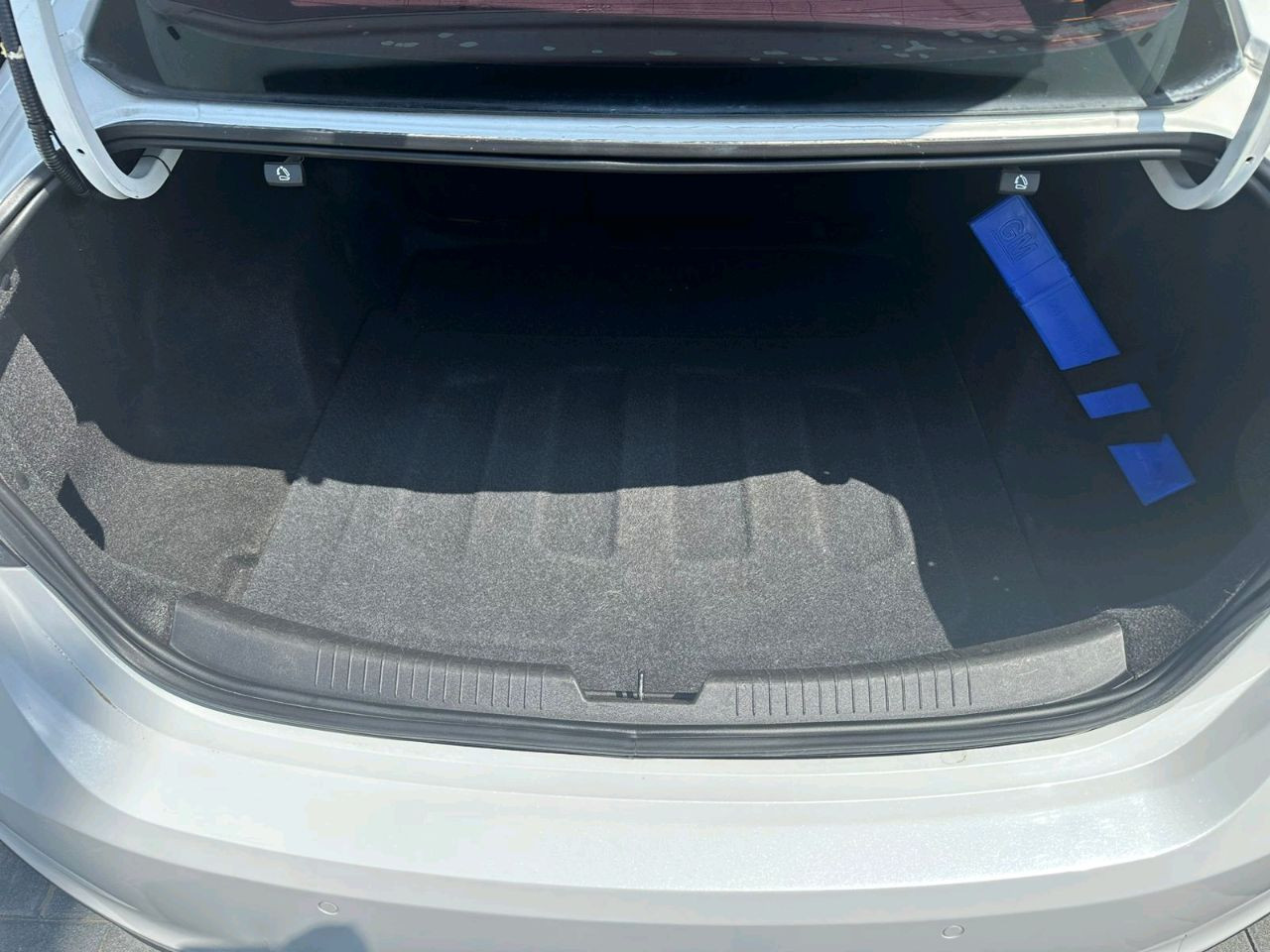 Chevrolet Malibu - Image 9