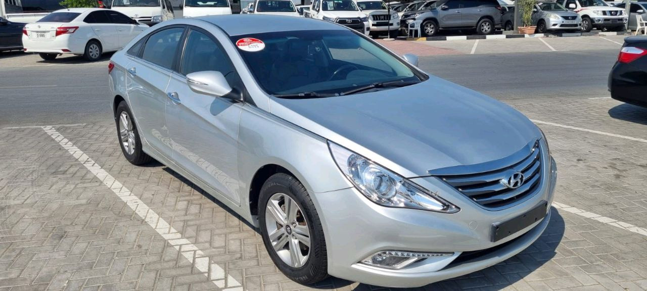 Hyundai Sonata - Image 3