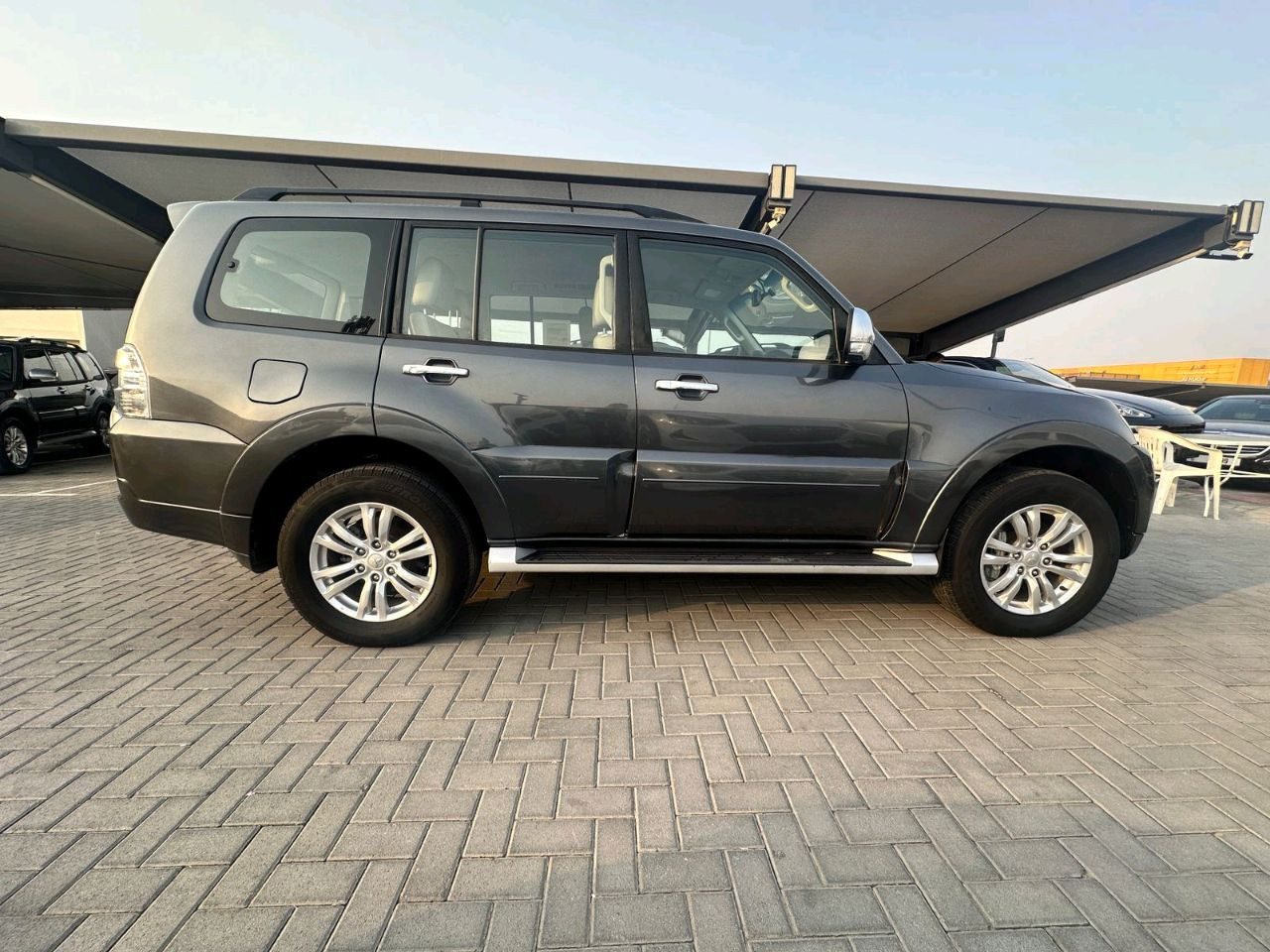 Mitsubishi Pajero - Image 4