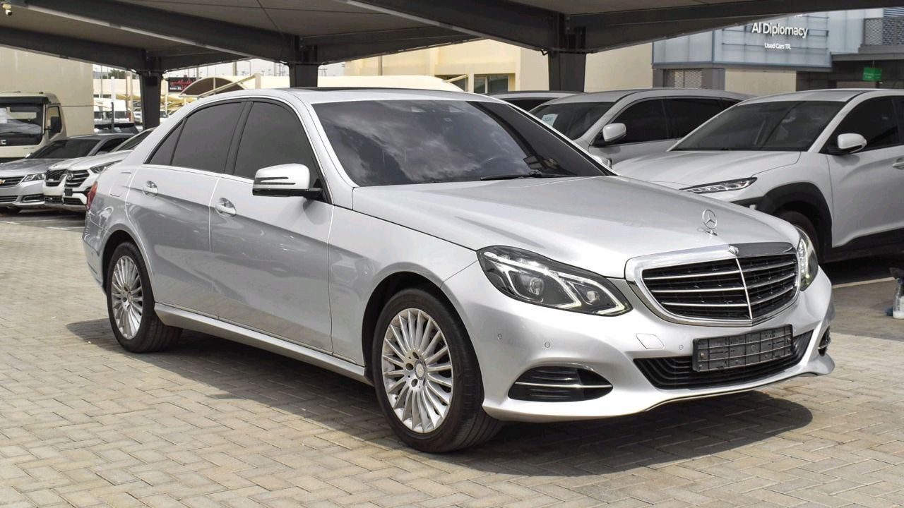 Mercedes Benz E-Class - Image 5