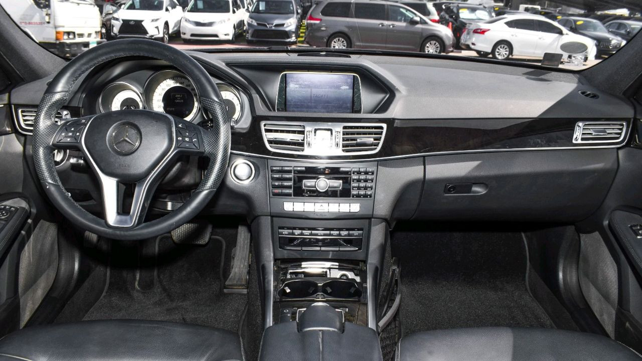 Mercedes Benz E-Class - Image 6