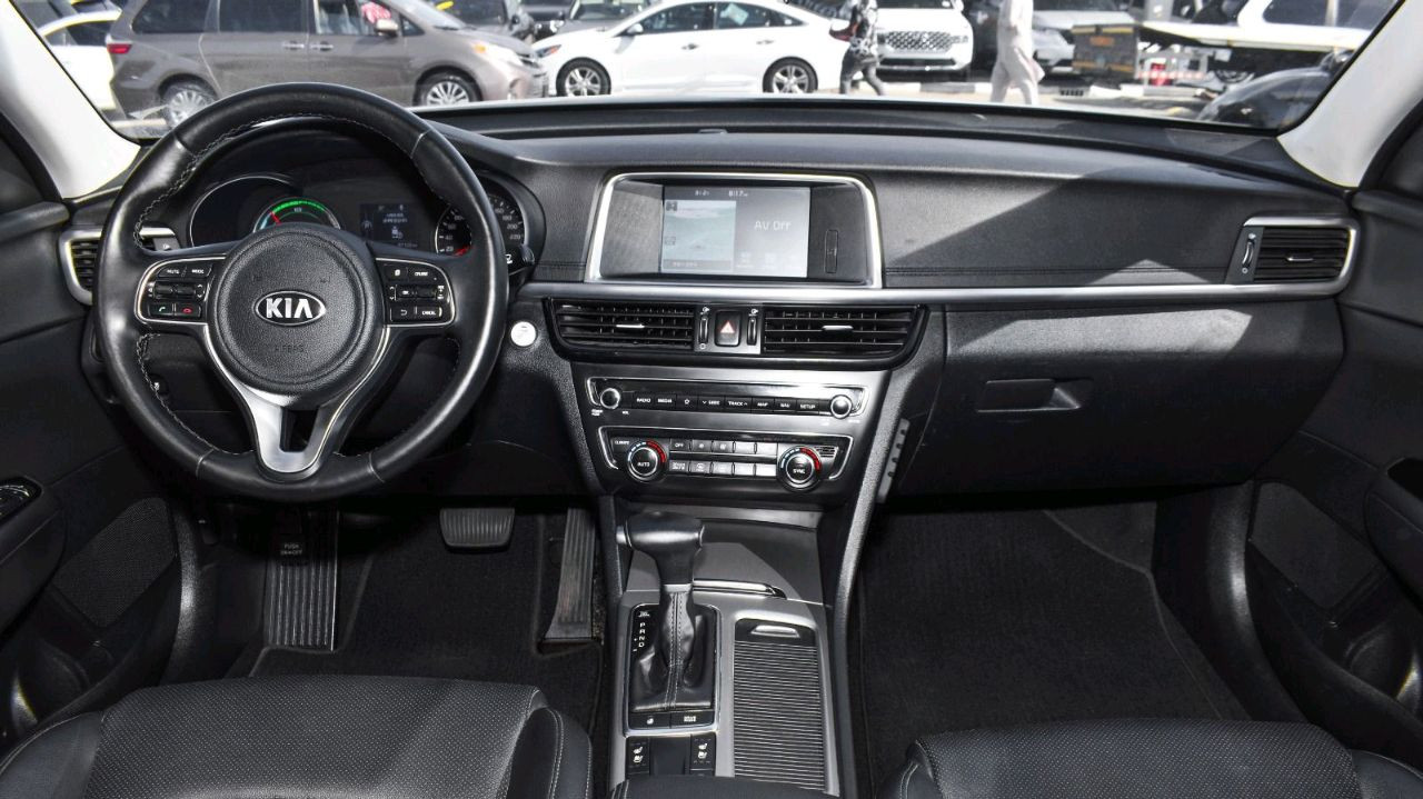 KIA Optima - Image 4