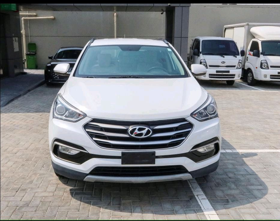 Hyundai Santa Fe - Image 8