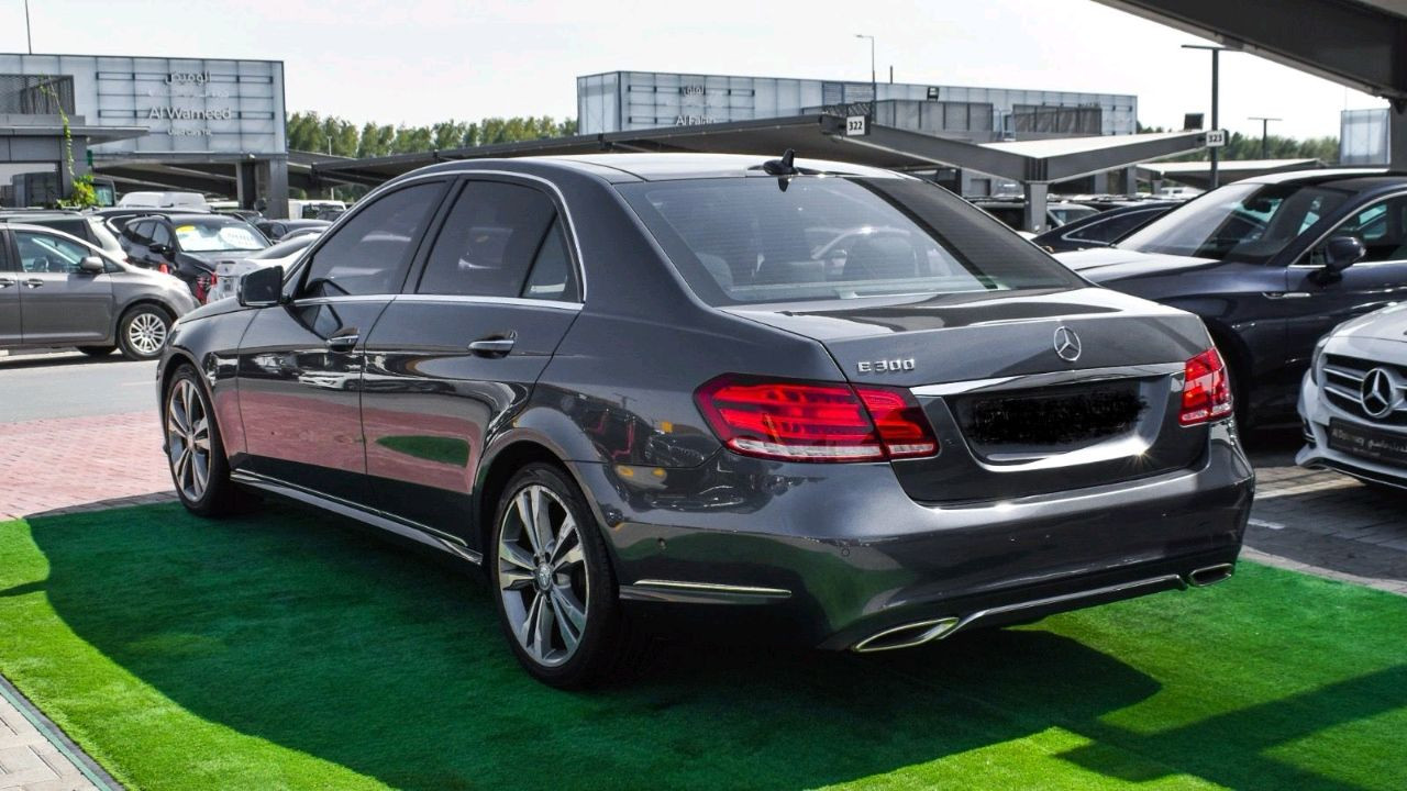 Mercedes Benz E-Class - Image 4