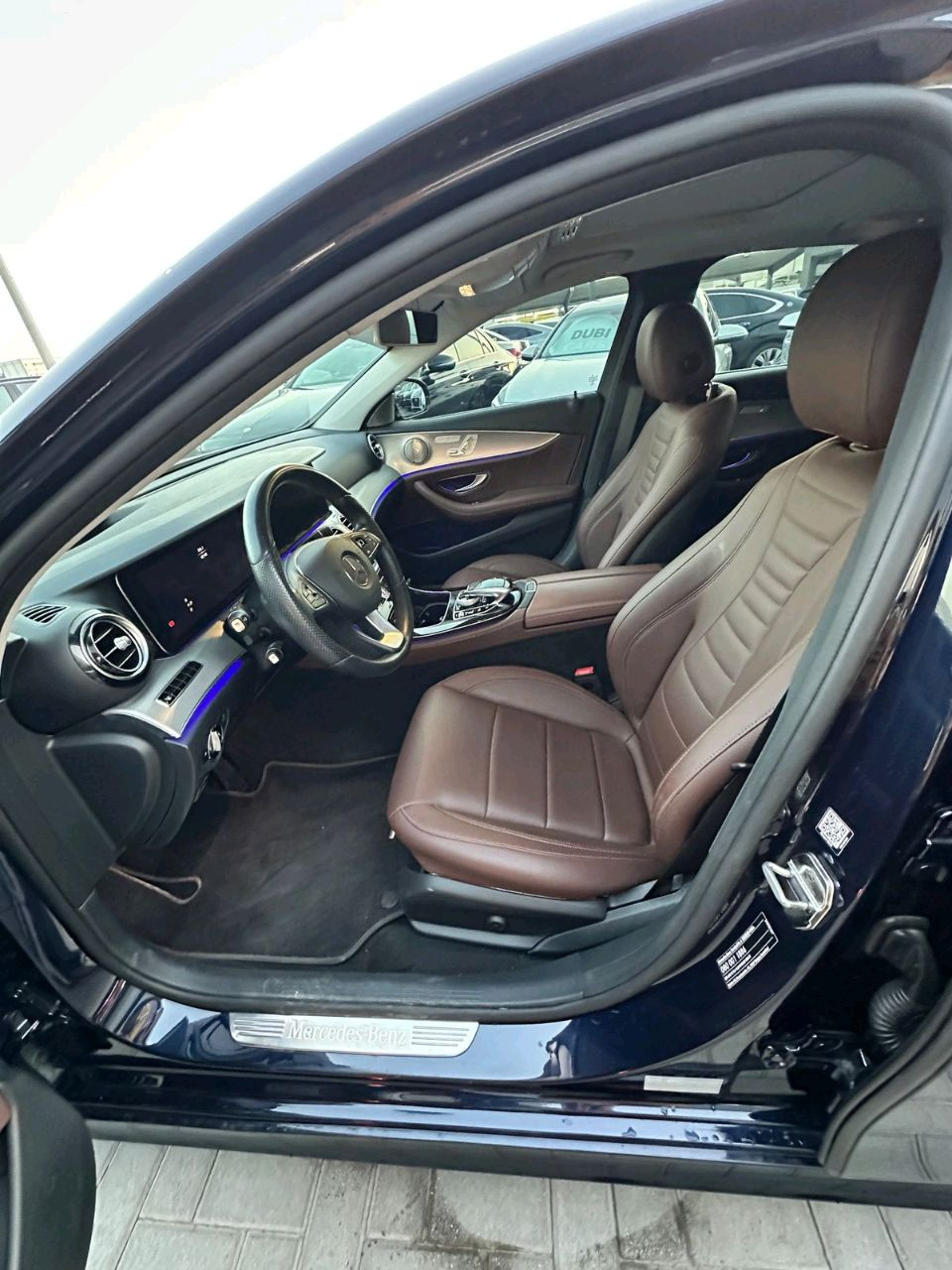 Mercedes Benz E-Class - Image 4