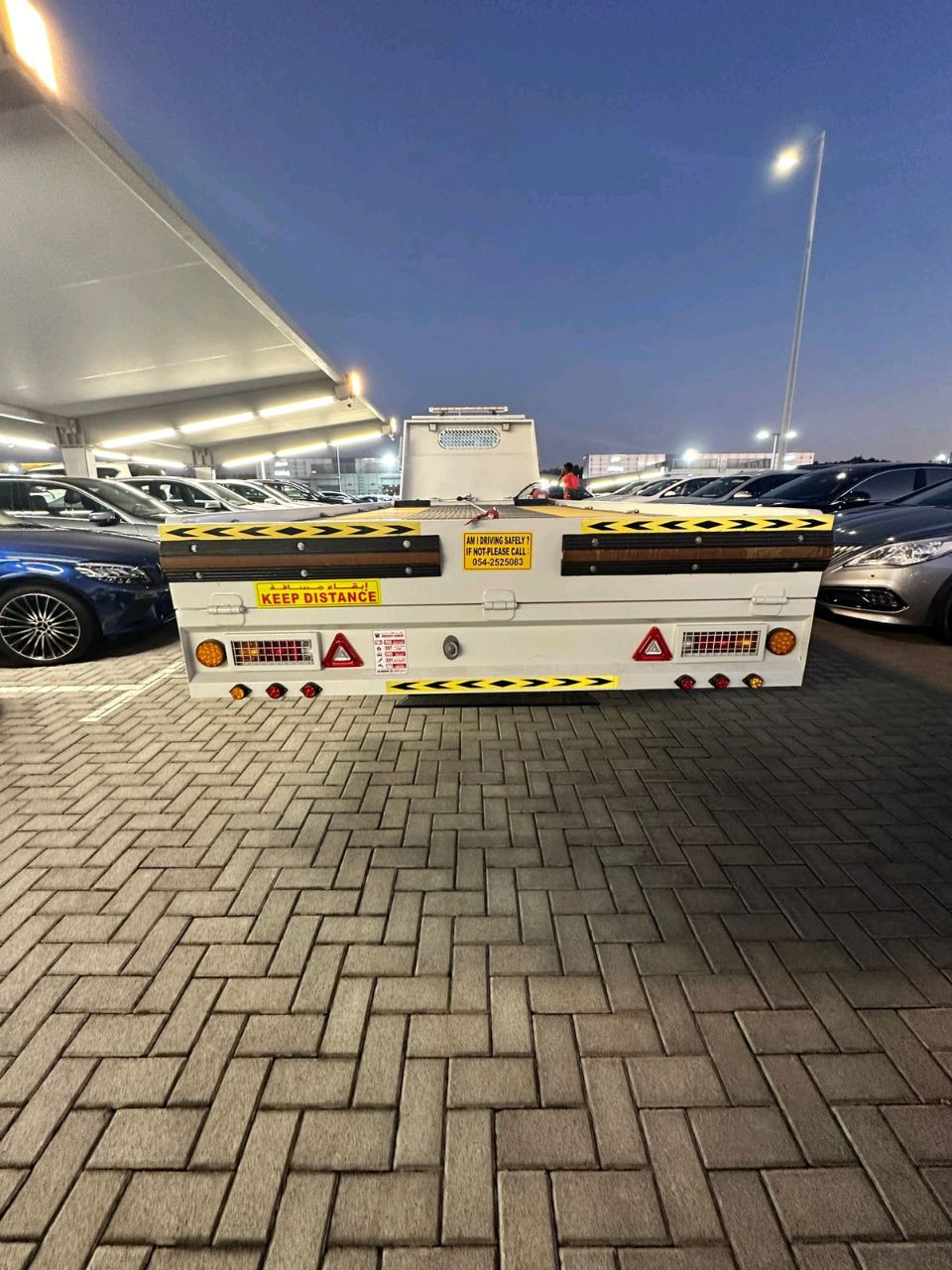 Mitsubishi Canter - Image 6