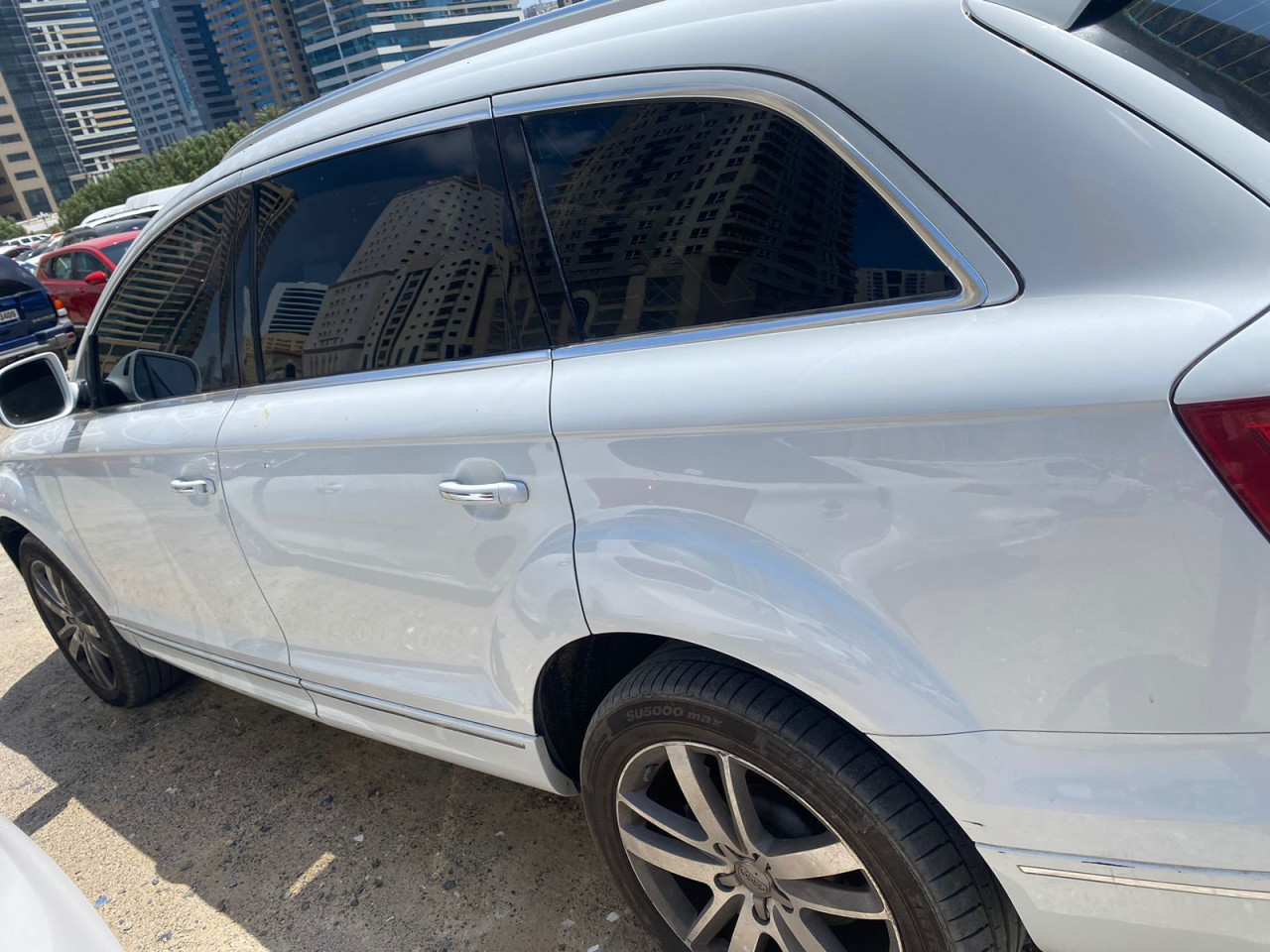 Audi Q7 - Image 4