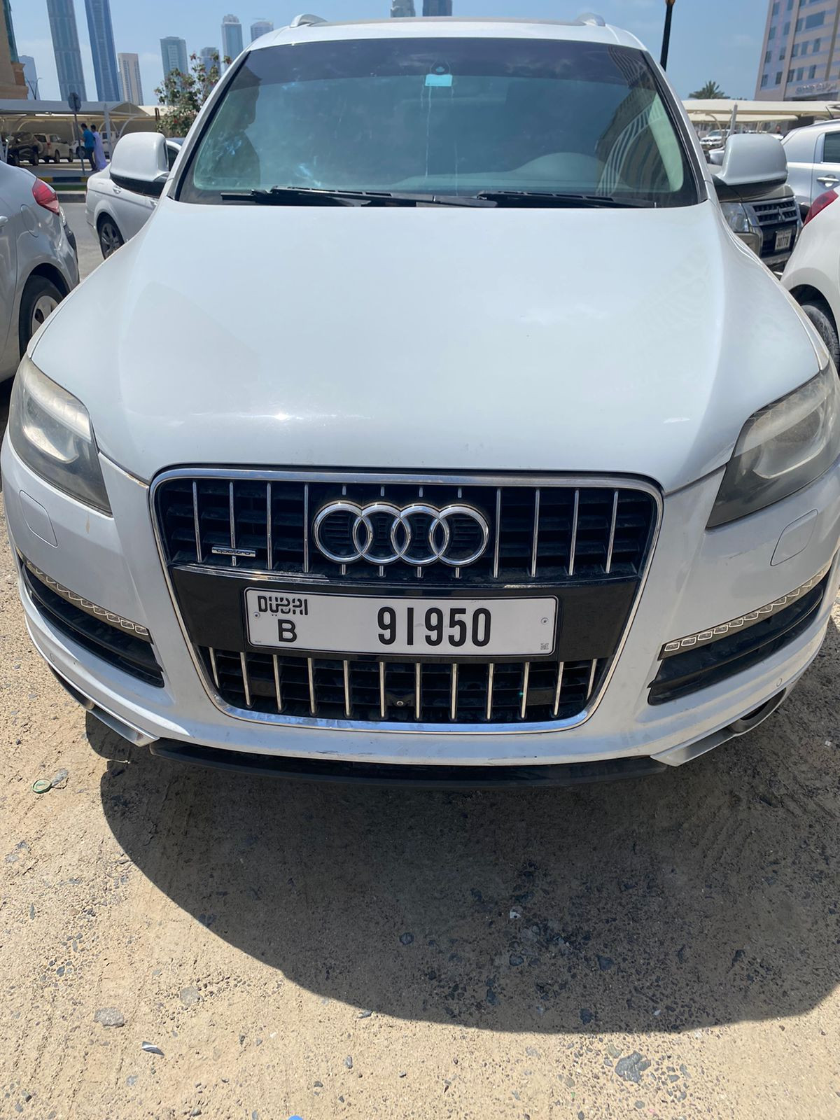 Audi Q7 - Image 8